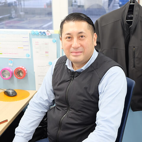 工事部課長　根本　敦