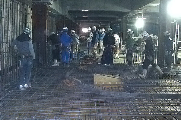 地下躯体コンクリート打設